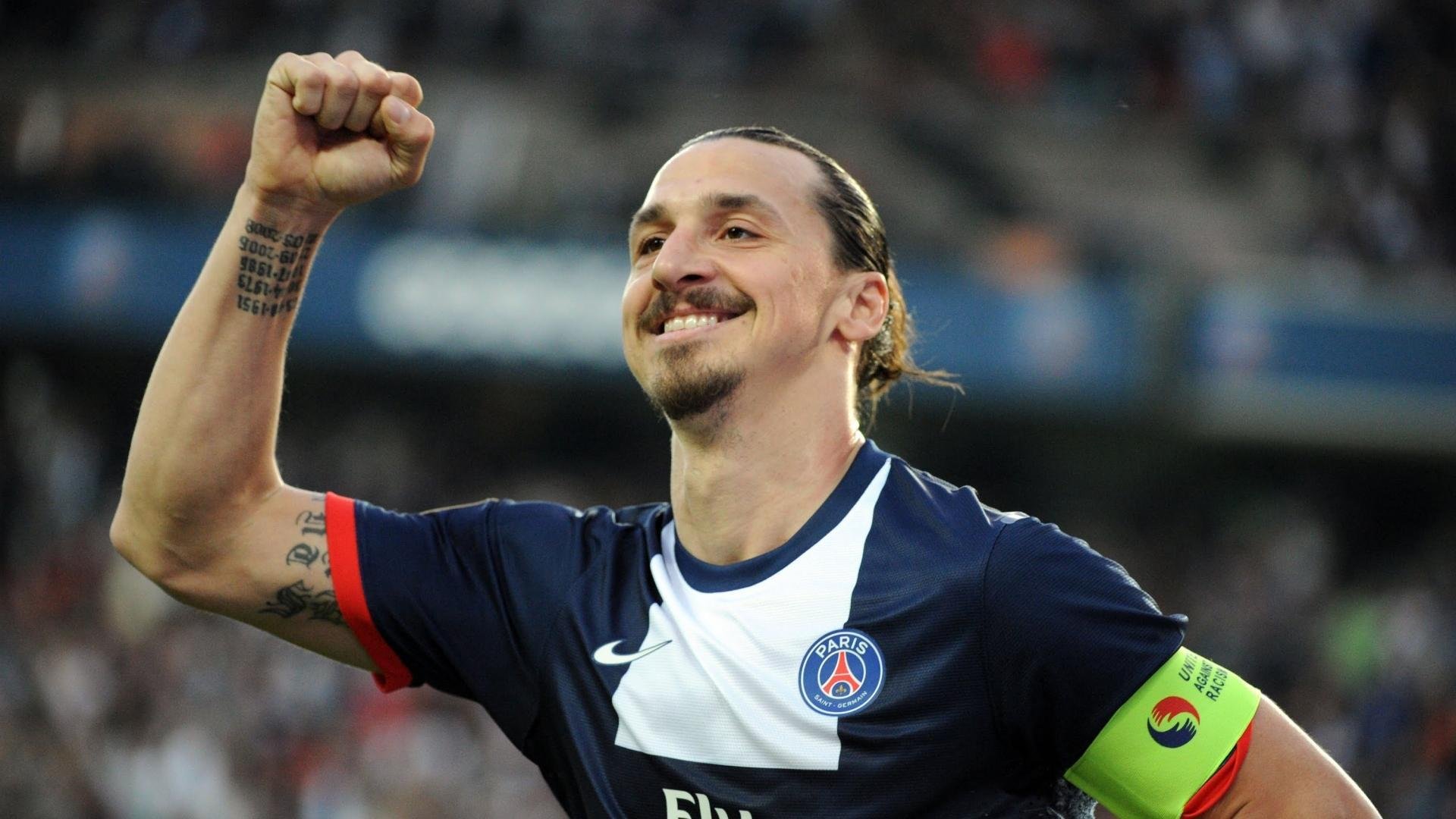 天才新星上演完美帽子戏法,助球队豪取三连胜